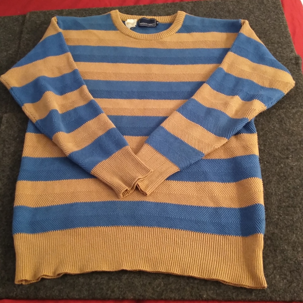 Vintage Mighty Mac Size: M